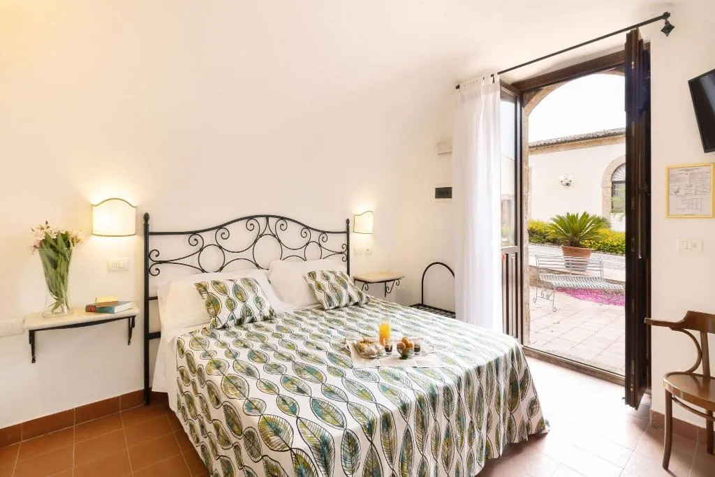 Room, Relais Villa Favorita Noto, Catania
