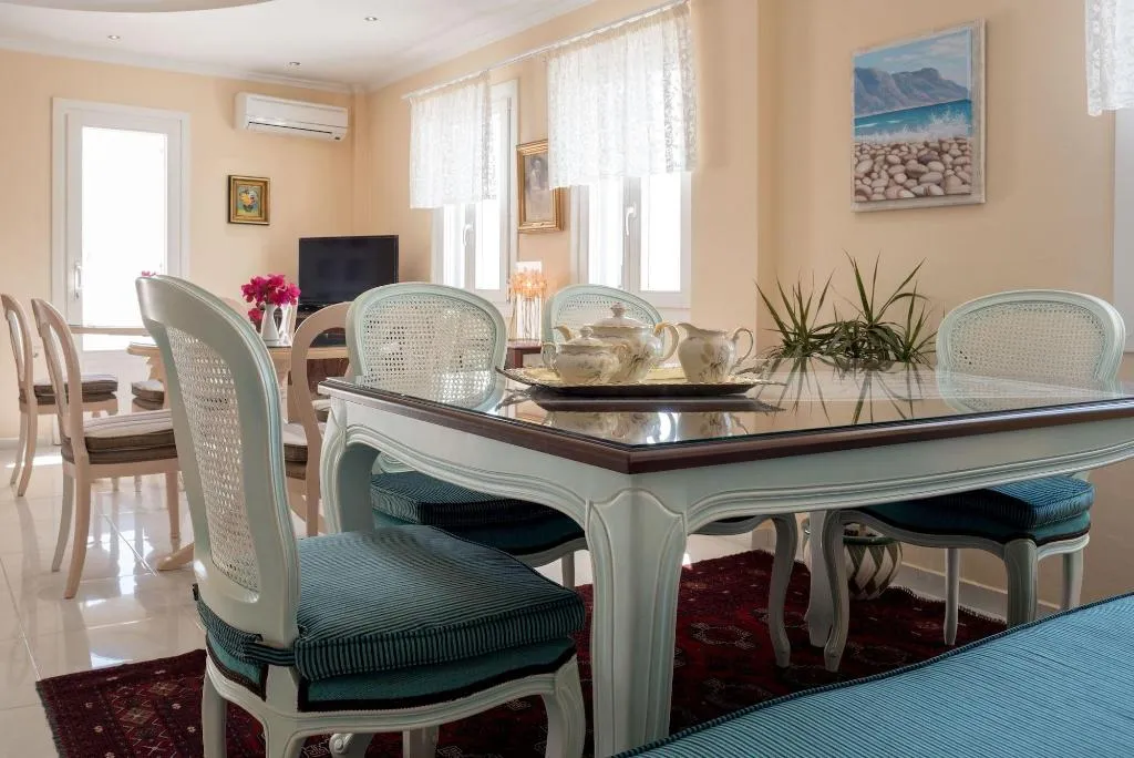 Lobby, Villa Renos, Santorini
