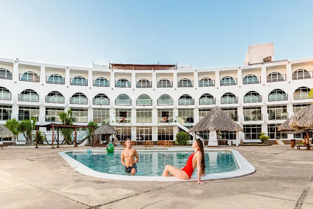Pool, Uxmal Resort Maya, Cancun Area
