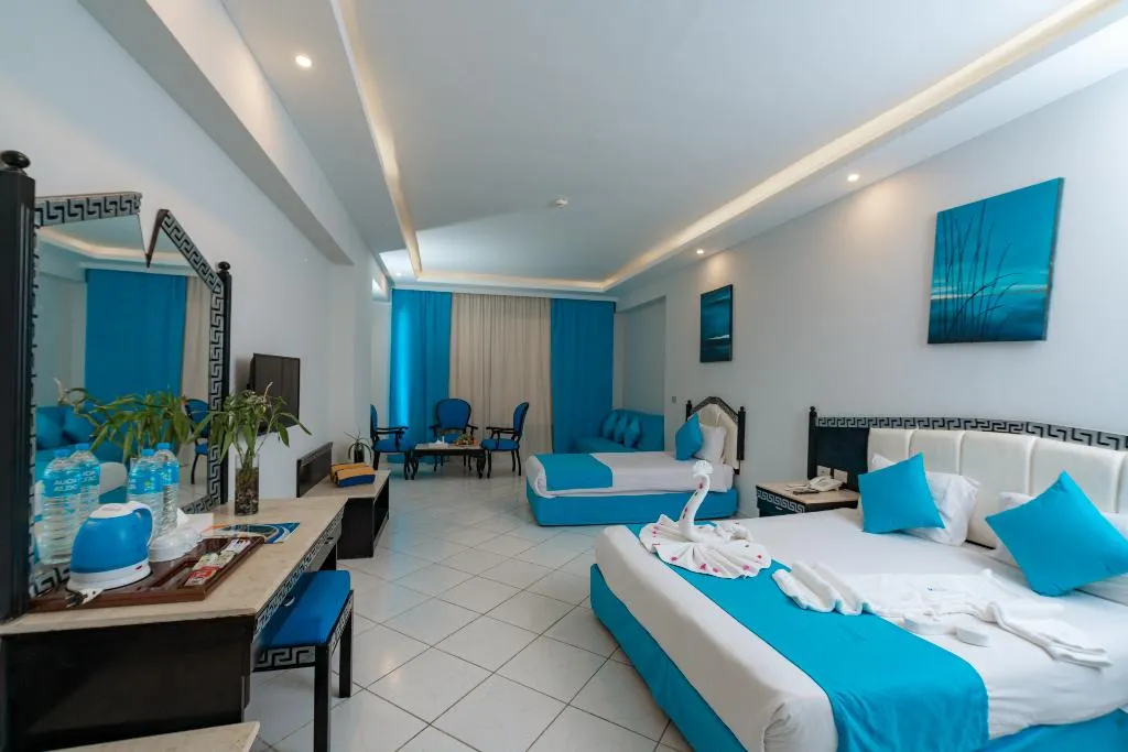 FAMILY ROOM STANDARD Room, King Tut Aqua Beach Resort, Red Sea Riviera