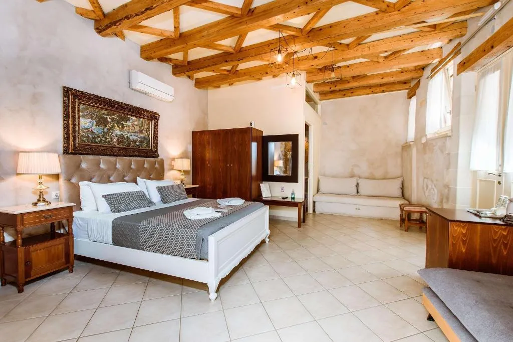 Room, Bozzali, Crete