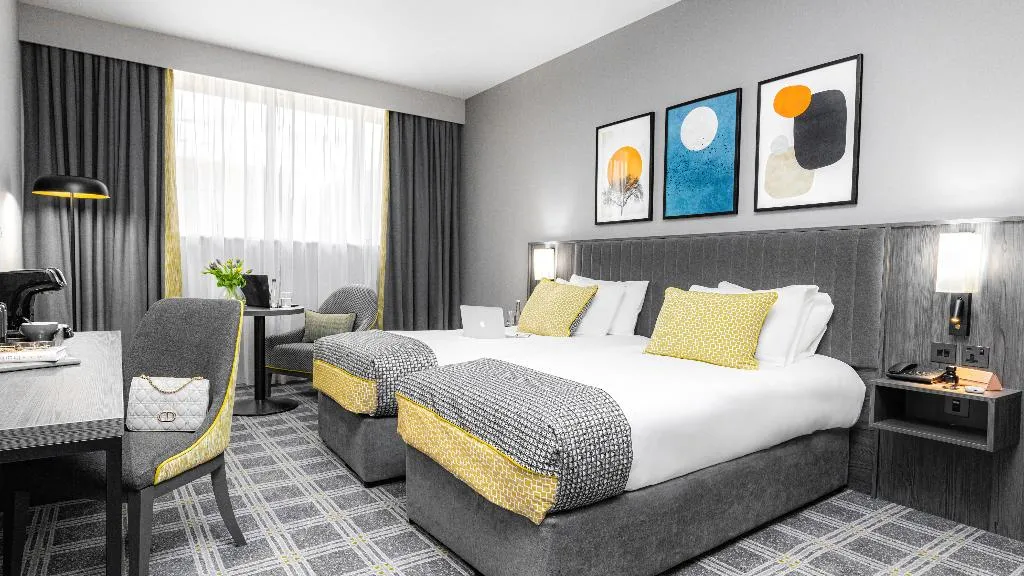 TWIN STANDARD Room, The Plaza Tallaght, Dublin