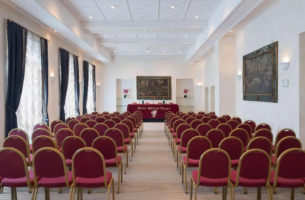 Conferences, Sina Brufani, Perugia