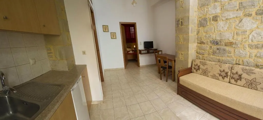 Room, Agarathos, Crete