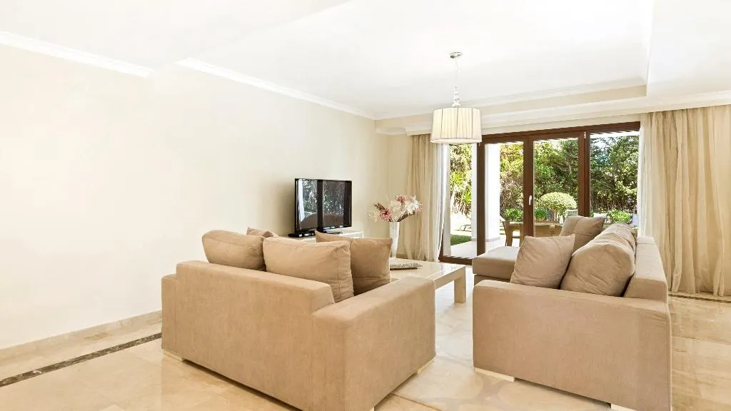 VILLA STANDARD Room, Villa Marina Puerto Banus, Costa Del Sol