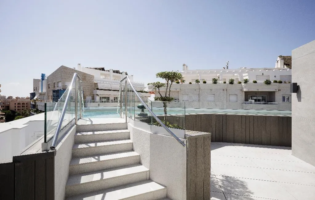 Pool, Lima, Costa Del Sol