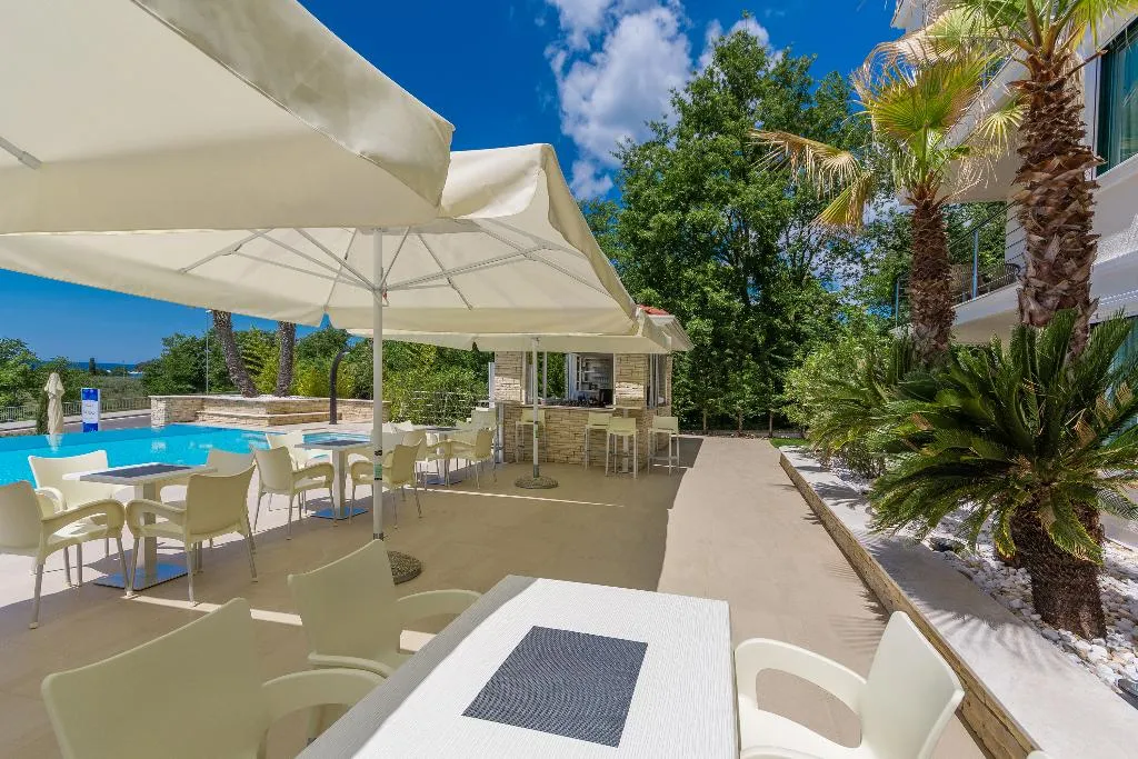 Terrace, Aparthotel Adeo, Istria