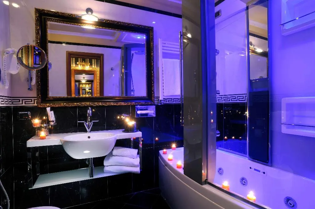 Room, Hotel Manfredi Suite In Rome, Rome