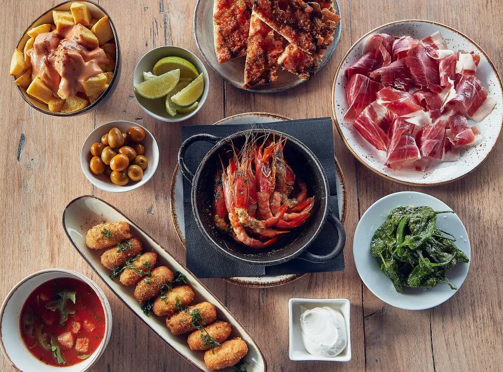 Restaurant, Hotel Castell D'Emporda, Barcelona