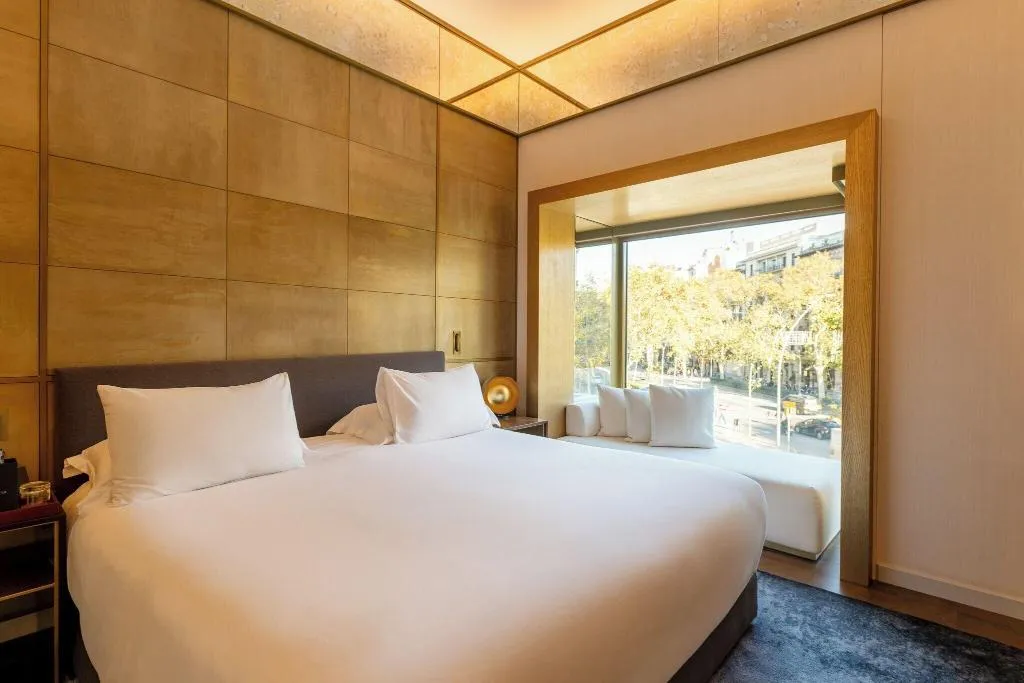 SUITE TWO KING BEDS Room, Almanac Barcelona, Barcelona