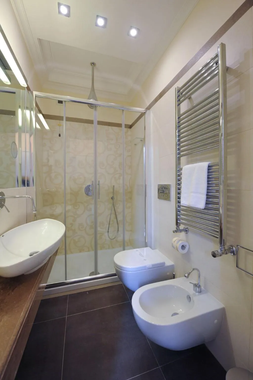 Room, Villa Zaccardi, Rome