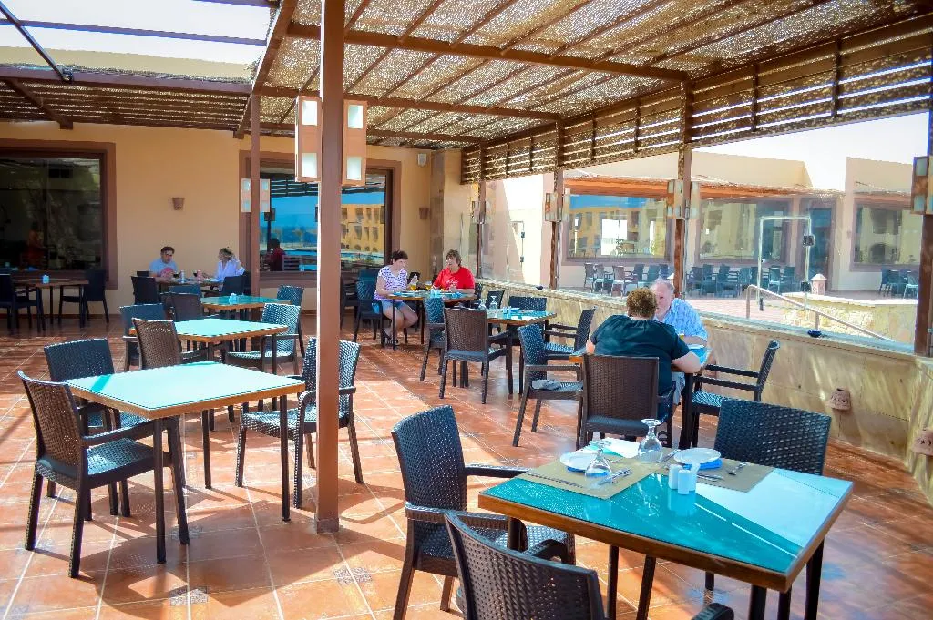 Terrace, Viva Blue Resort & Diving, Red Sea Riviera