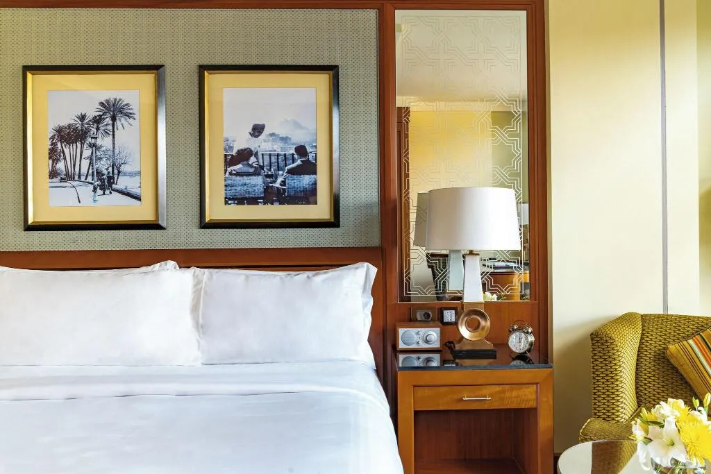 SUITE KING SIZE BED Room, The Nile Ritz-Carlton, Cairo, Cairo