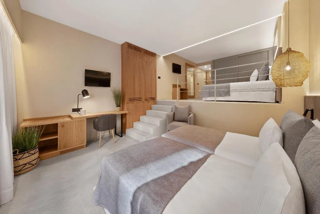 QUADRUPLE STANDARD Room, Almudaina, Majorca