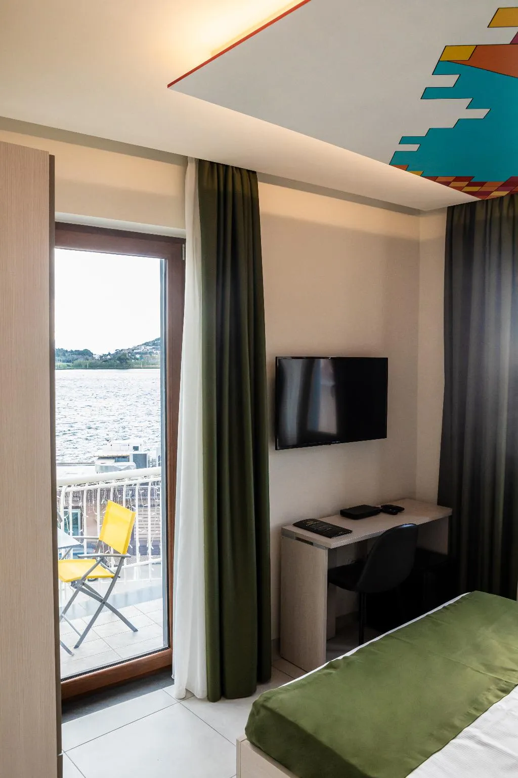 DOUBLE SUPERIOR WITH BALCONY Room, Happyrooms, Naples