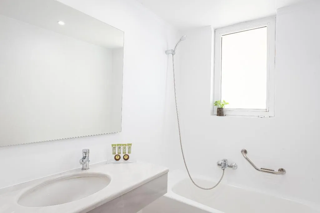 Double or Twin CAPACITY 3 Room, Acropolis Select, Athens