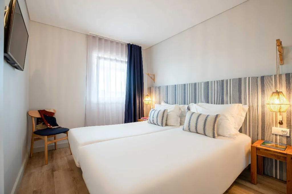 SUITE STANDARD Room, Aqualuz Lagos by The Editory, Algarve