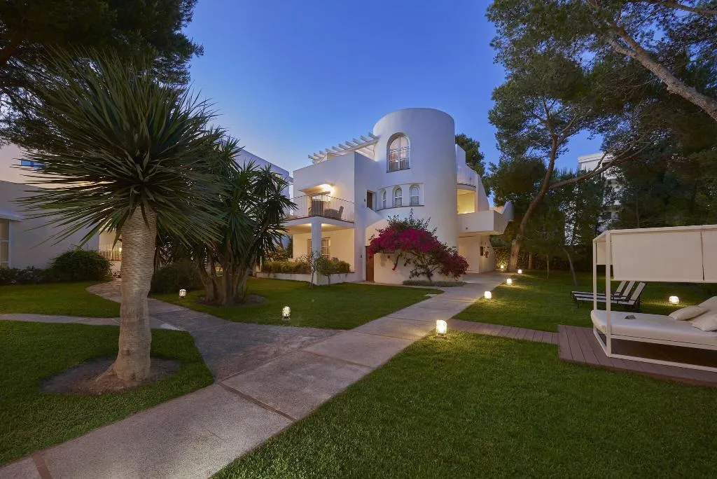Terrace, Melia Cala d'Or Boutique Hotel, Majorca