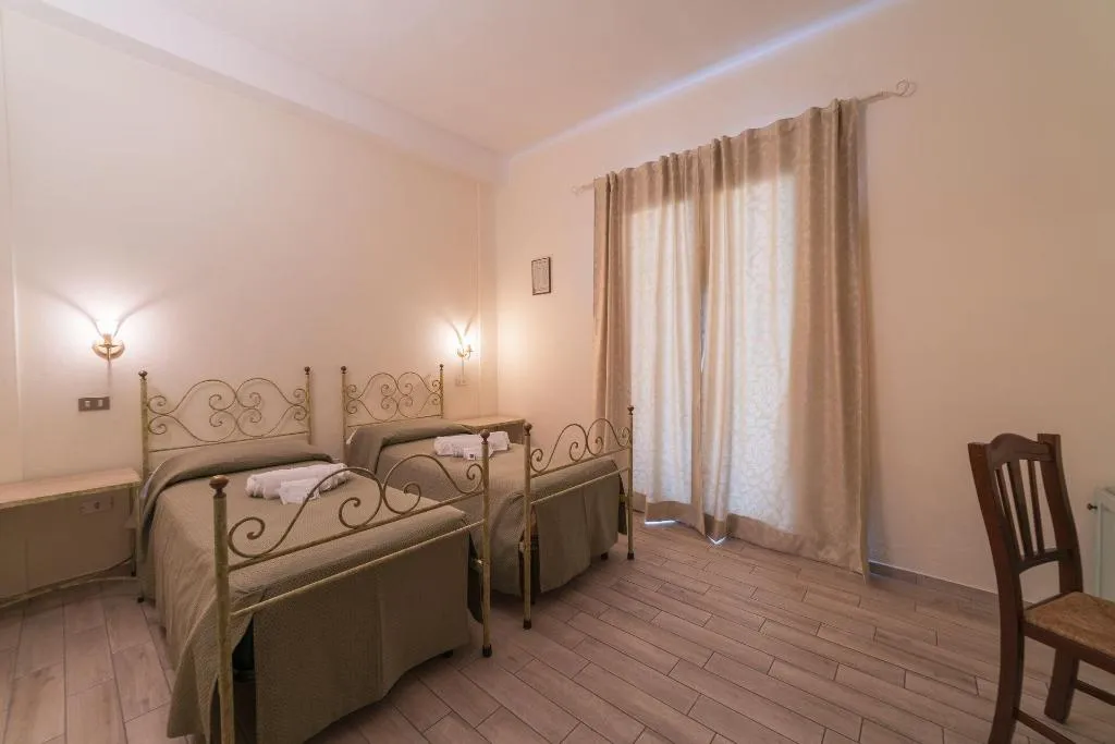 Room, Villa Alberta, Cagliari