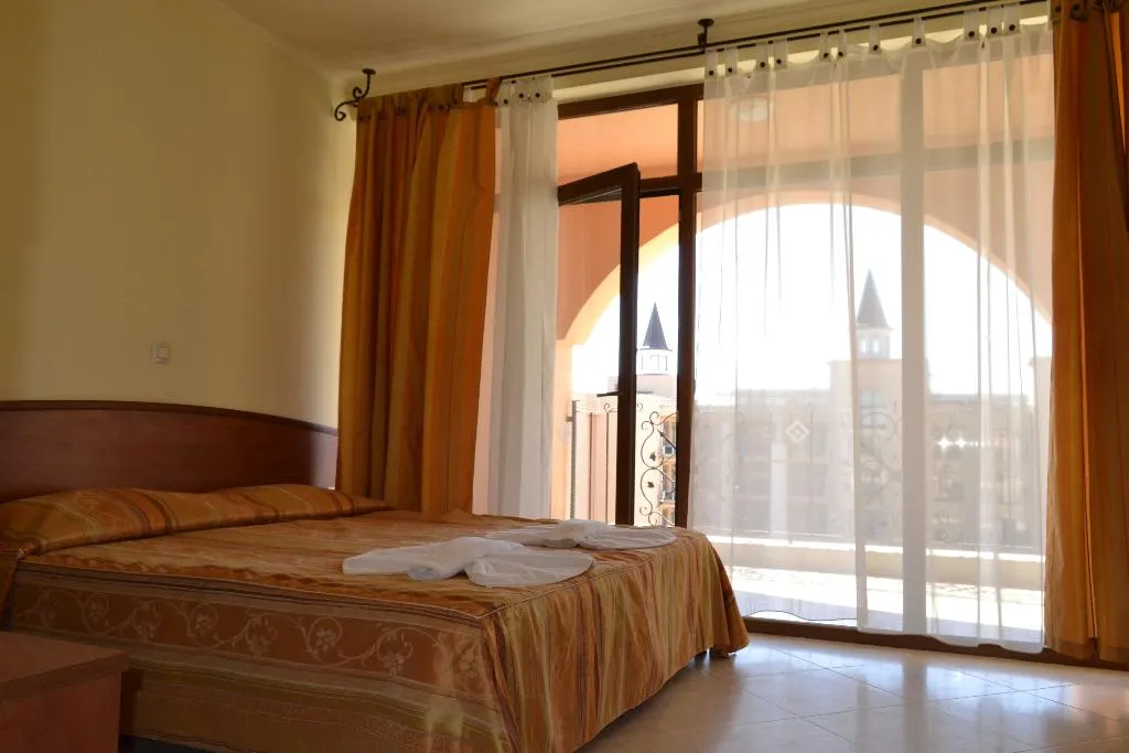 Room, Palazzo, Bourgas