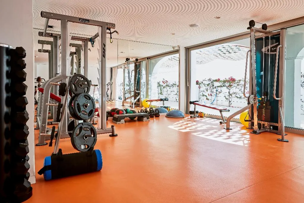 Sports and Entertainment, Ebano Hotel Apartments & Spa, Ibiza