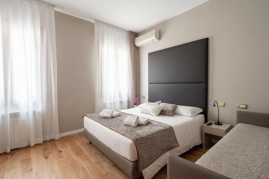 Room, Hotel Herion, Venice