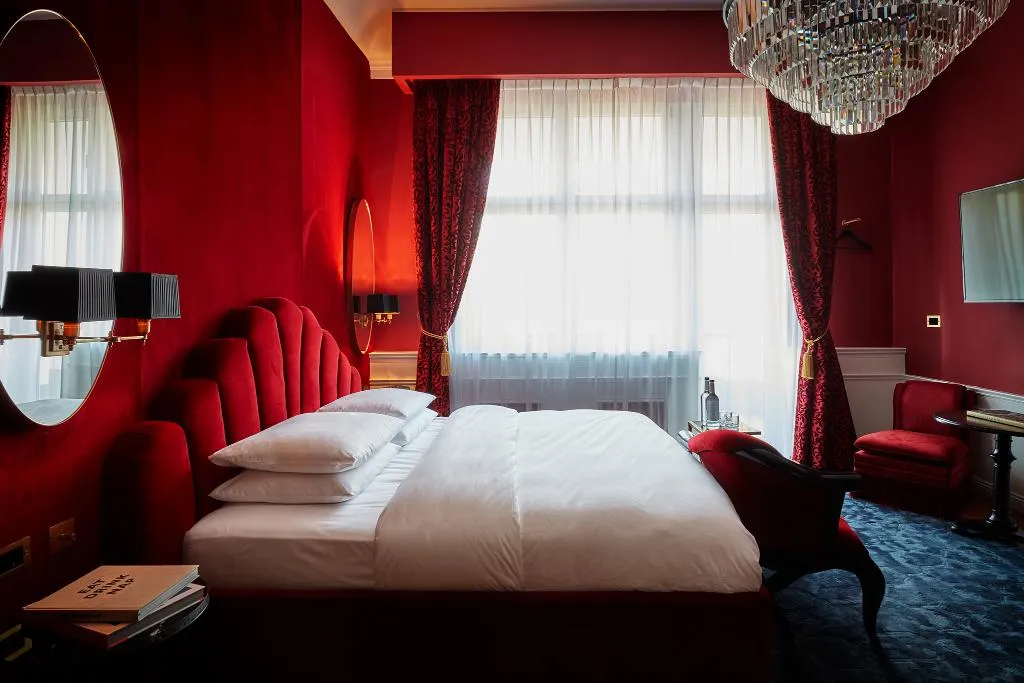 DOUBLE BUSINESS Room, Provocateur, Berlin, a part of Sircle Collection, Berlin