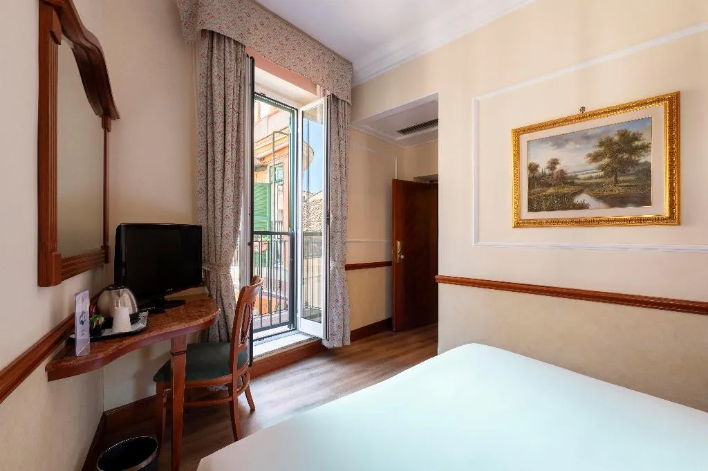 DOUBLE ECONOMY Room, Hiberia, Rome