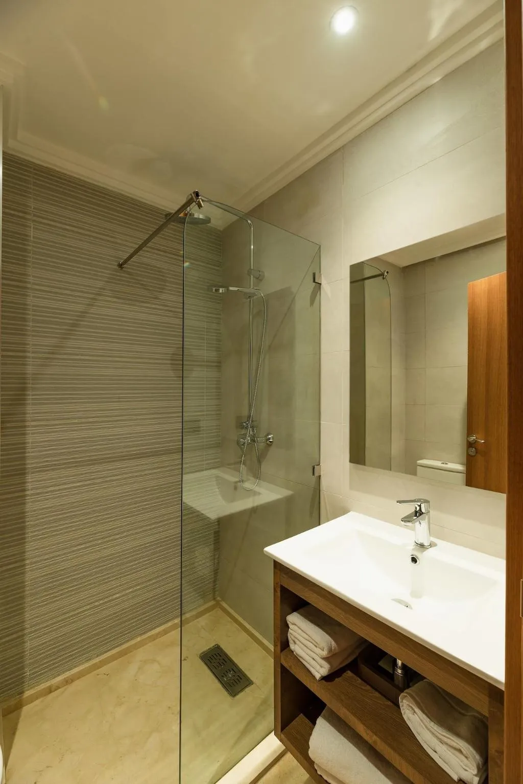 Room, Avenue Suites & Appart Hotel Deluxe, Casablanca