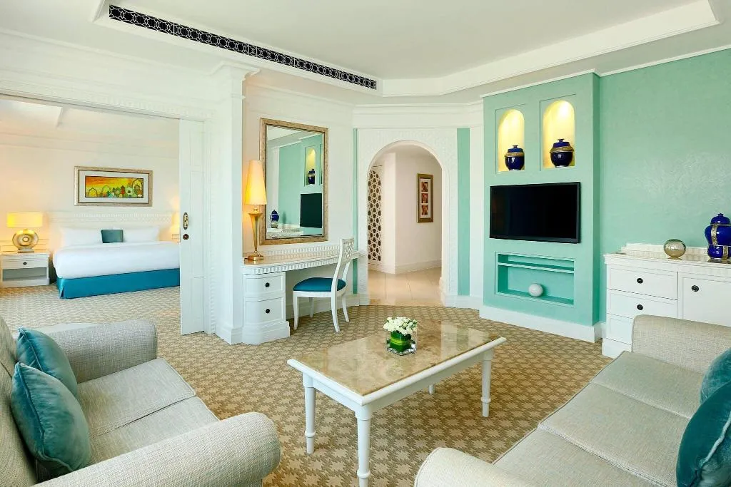 Room, Habtoor Grand Resort, Autograph Collection, Dubai