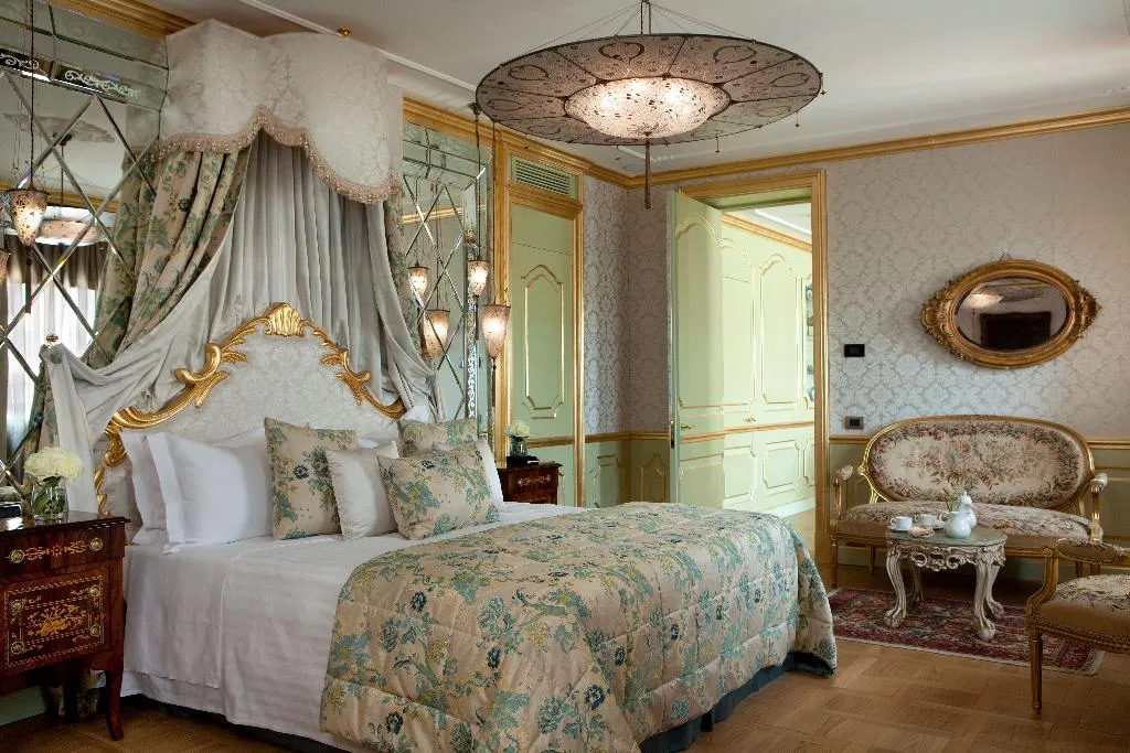 SUITE WITH TERRACE Room, Baglioni Hotel Luna, Venice