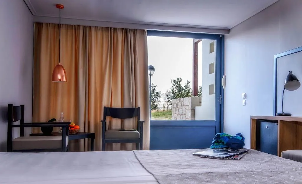FAMILY ROOM GARDEN VIEW Room, Sol Marina Beach Crete, Crete