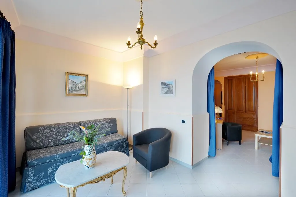 DOUBLE SUPERIOR Room, Maresca Hotel Praiano, Naples