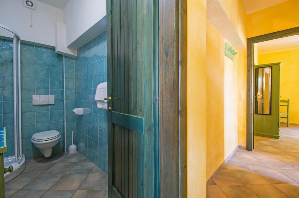 APARTMENT THREE BEDROOMS Room, Residence Club Gli Ontani, Olbia