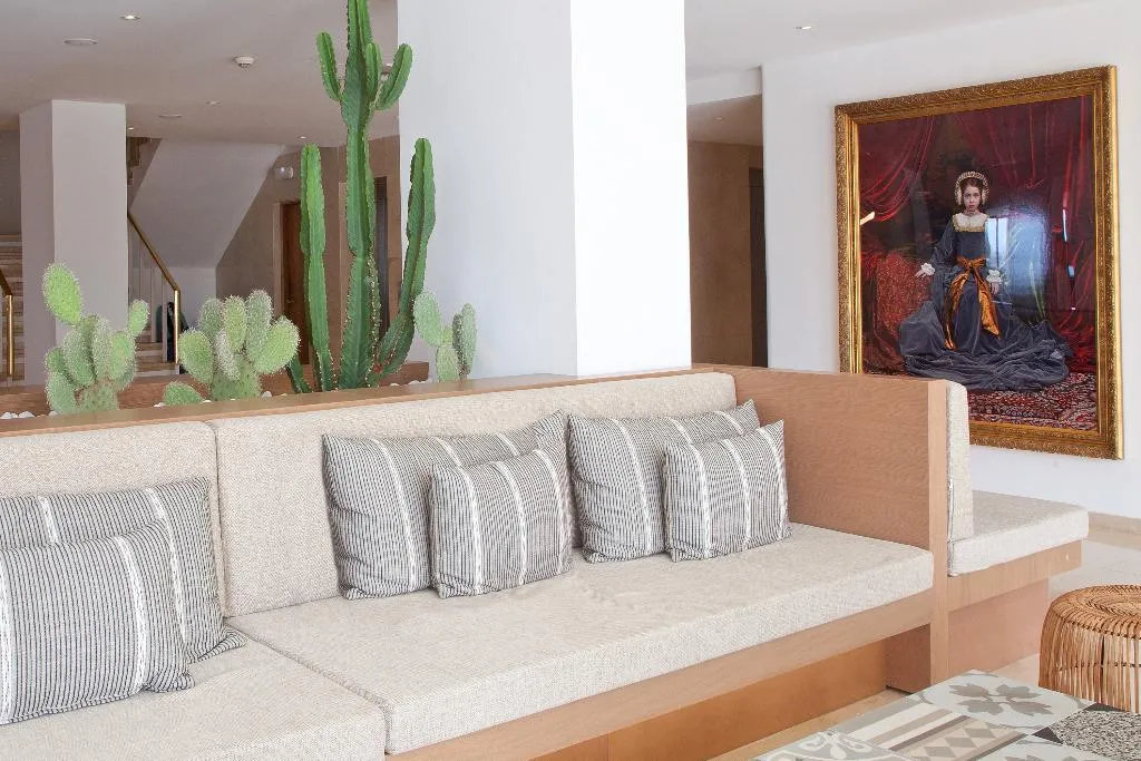 Lobby, HM Gran Fiesta, Majorca