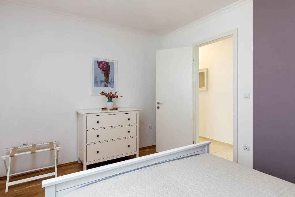 APARTMENT WITH BALCONY Room, Apartments Silvija, Dubrovnik