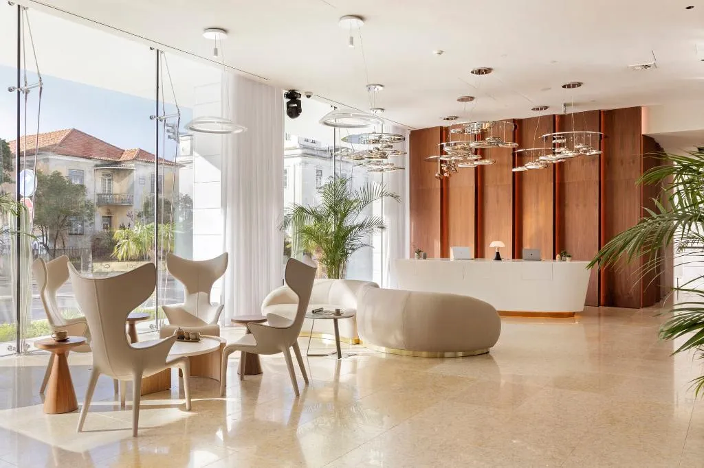 Lobby, Evolution Cascais-Estoril, Lisbon