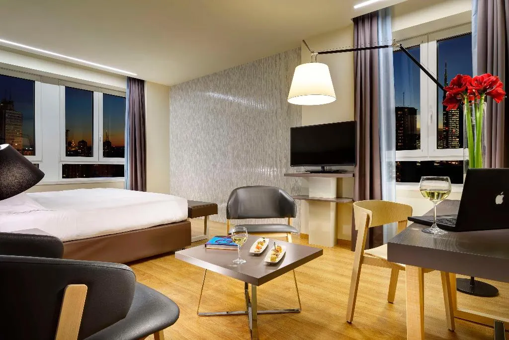 Room, UNA HOTELS Century Milano, Milan