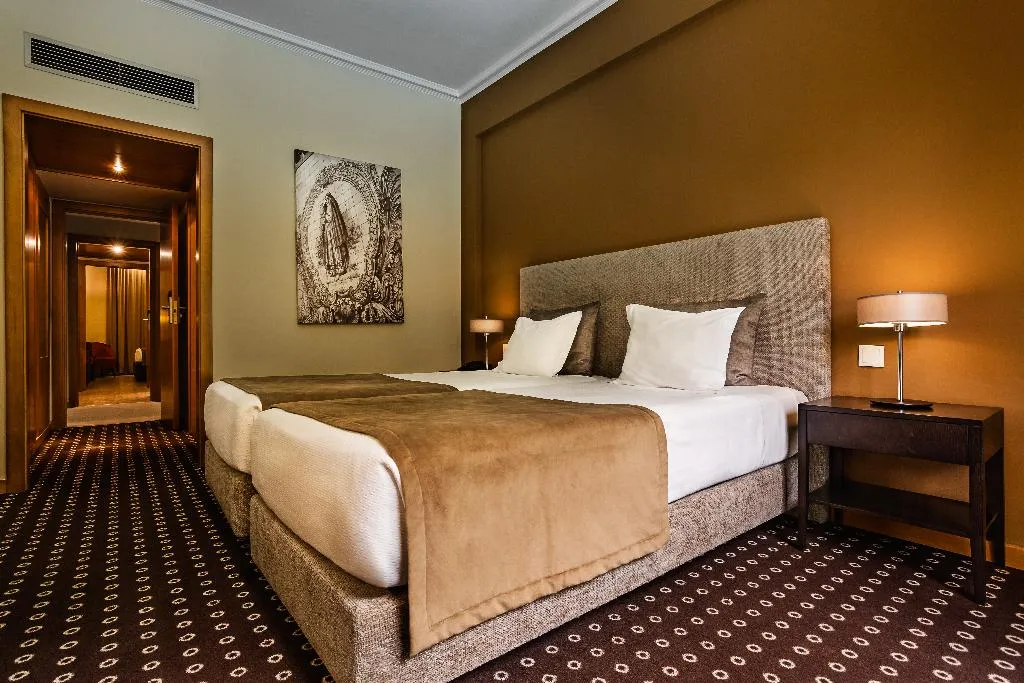 SINGLE STANDARD Room, Grão Vasco - Historic Hotel and SPA, Porto