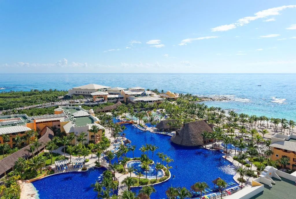 Pool, Barcelo Maya Palace, Cancun Area