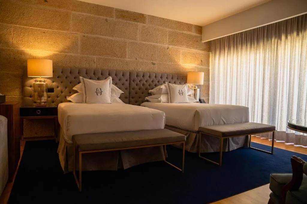 DOUBLE SUPERIOR GARDEN VIEW Room, Solar do Requeijo, Porto