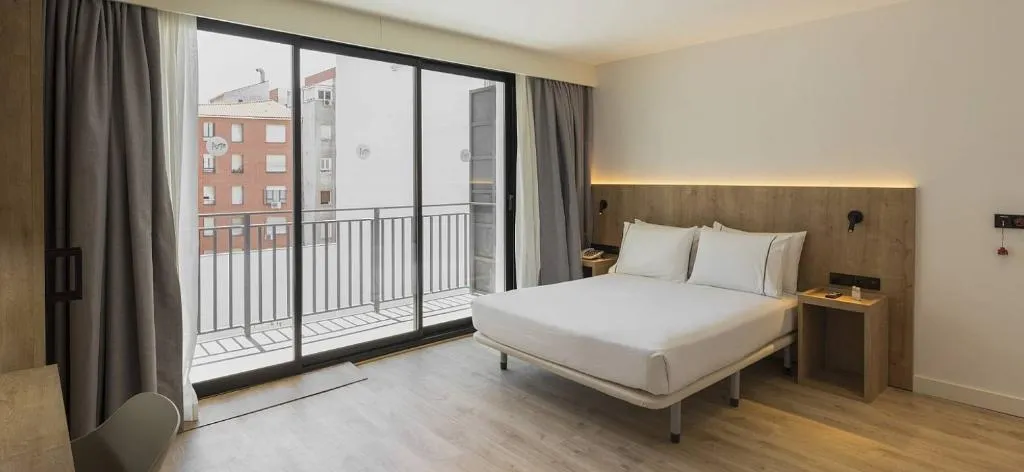 Room, Muralto Madrid Princesa, Madrid