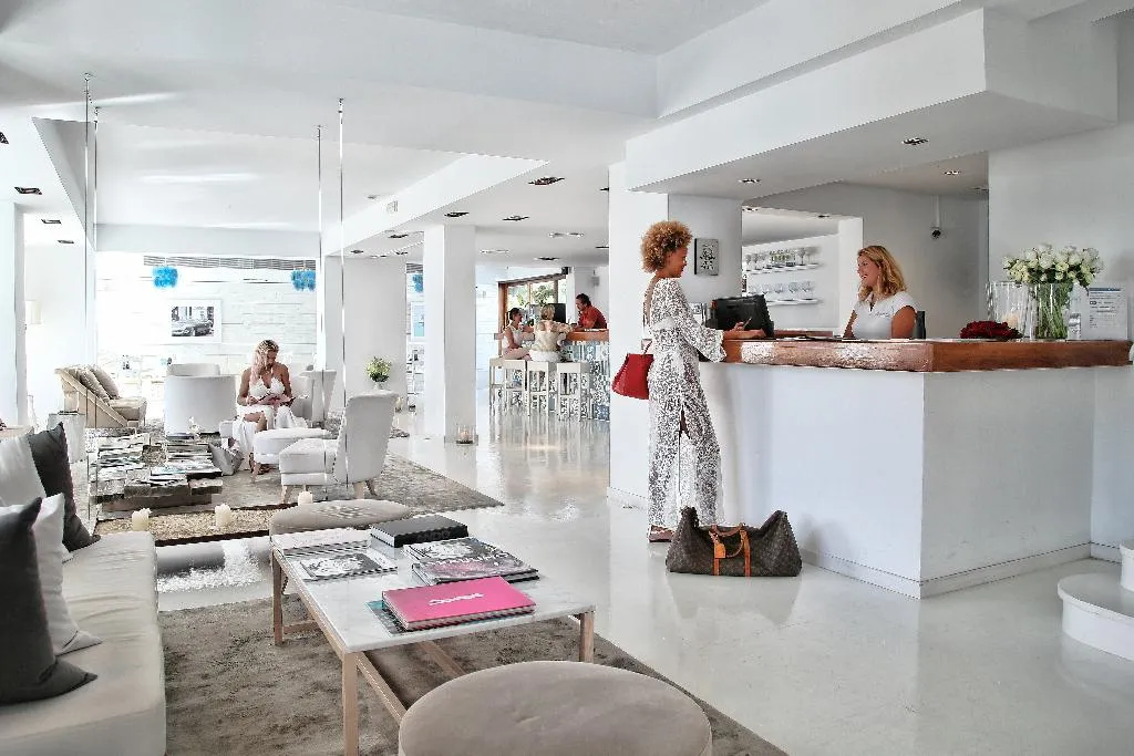 Lobby, Hotel Zhero-Palma, Majorca