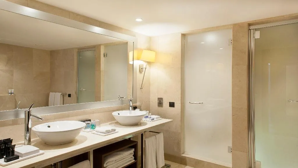 SUITE TWO BEDROOMS Room, InterContinental Lisbon, Lisbon