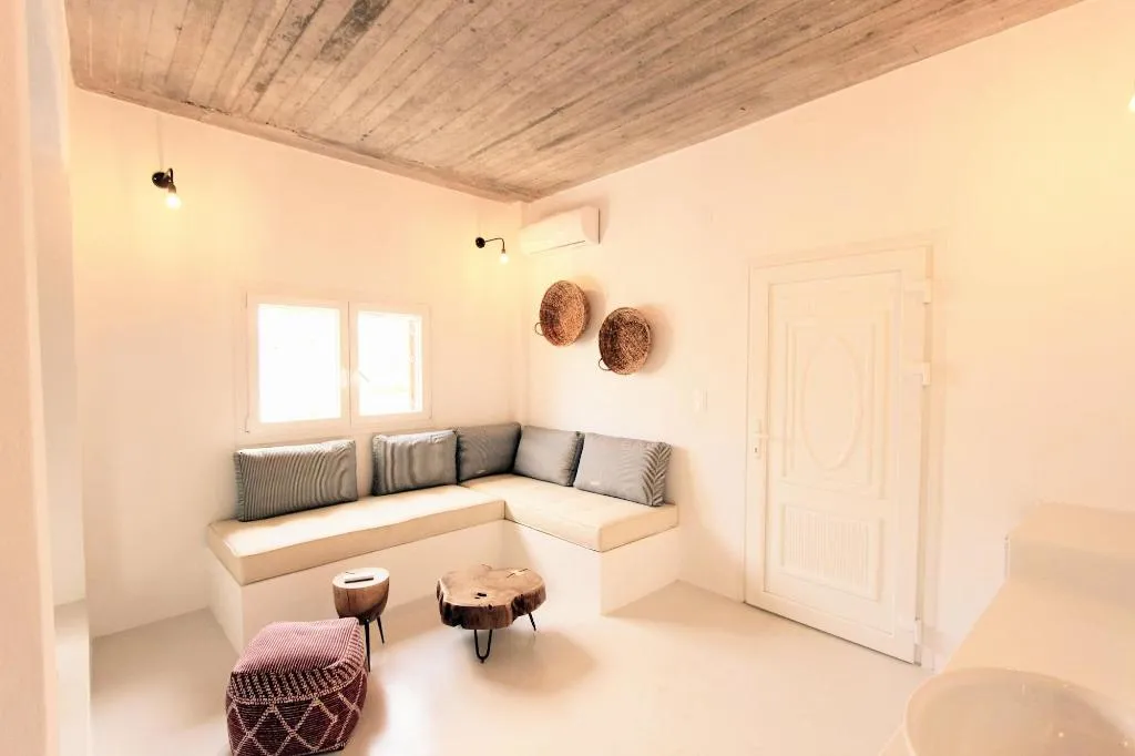 Room, Mesanto Luxury Suites, Santorini