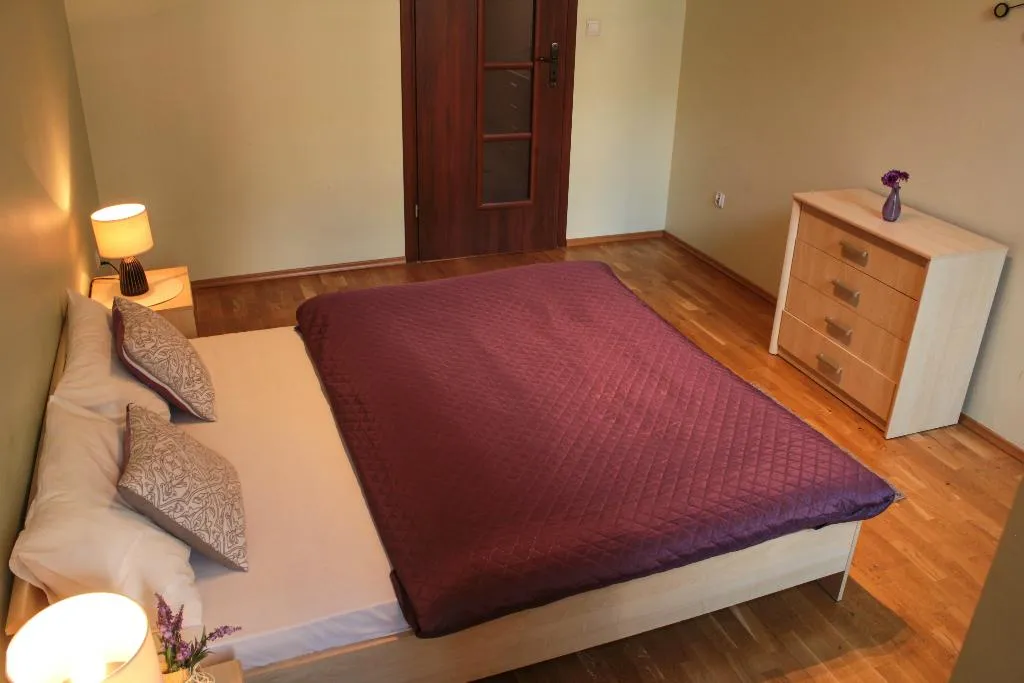 APARTMENT CAPACITY 6 TWO BEDROOMS Room, Old Town Apartments Slawkowska, Krakow