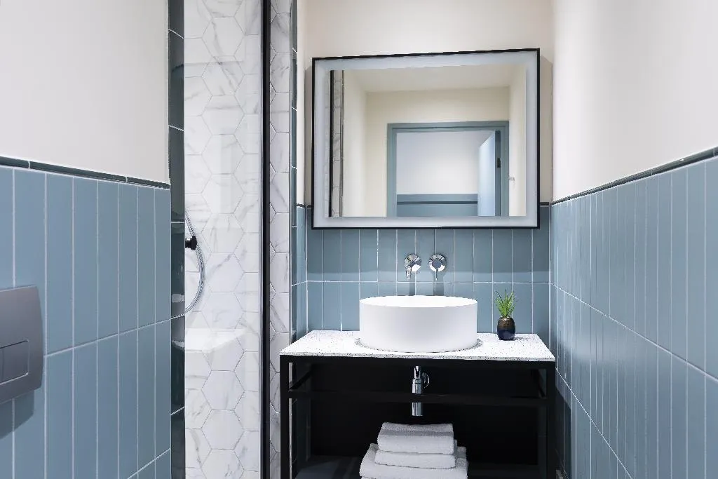 STUDIO STANDARD Room, Citadines Canal Amsterdam, Amsterdam