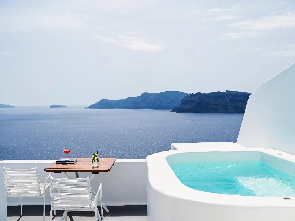 SUITE SUPERIOR Room, Katikies Santorini -Pelagos House, Santorini