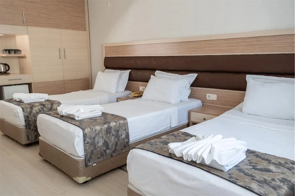 TRIPLE SIDE SEA VIEW Room, Hotel Caprea, Dalaman