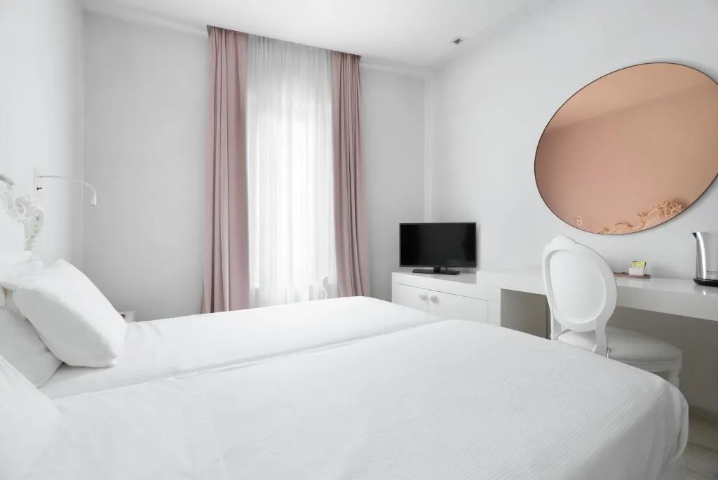 Double or Twin STANDARD Room, Eurostars Florence Boutique, Florence